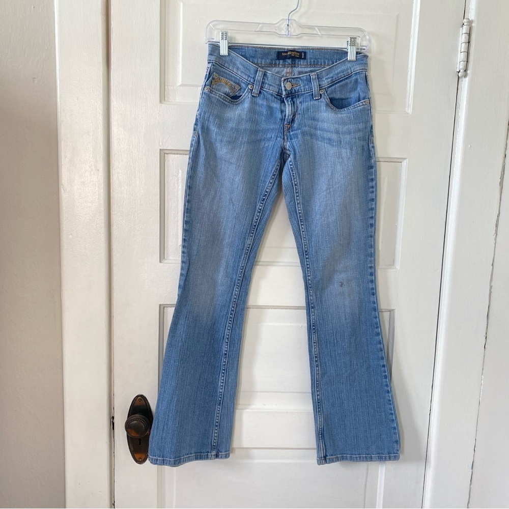 LEVI'S 524 Too Superlow Embroidered Boot Cut Women's Jeans Size 1M